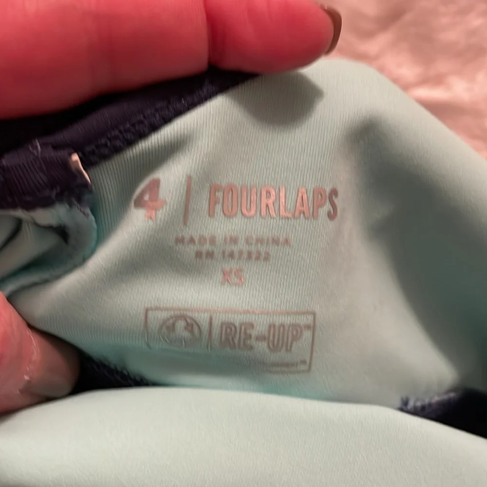 NWT SOLO BRA MIDNIGHT/AQUA SIZE XS